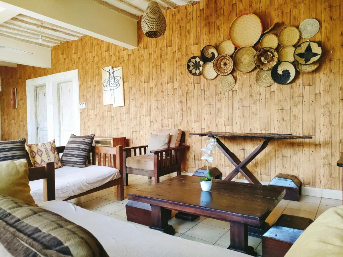 Bed and Breakfast Upani In Diani Діані-Біч Екстер'єр фото